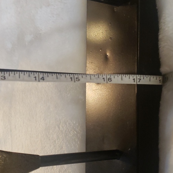 Metal table decor - Picture 4 of 4